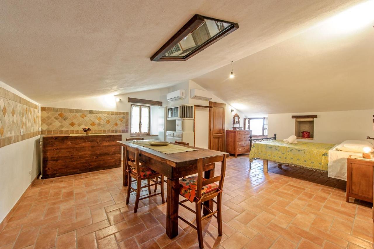 Casa Garoselli Apartment Monticchiello Bagian luar foto